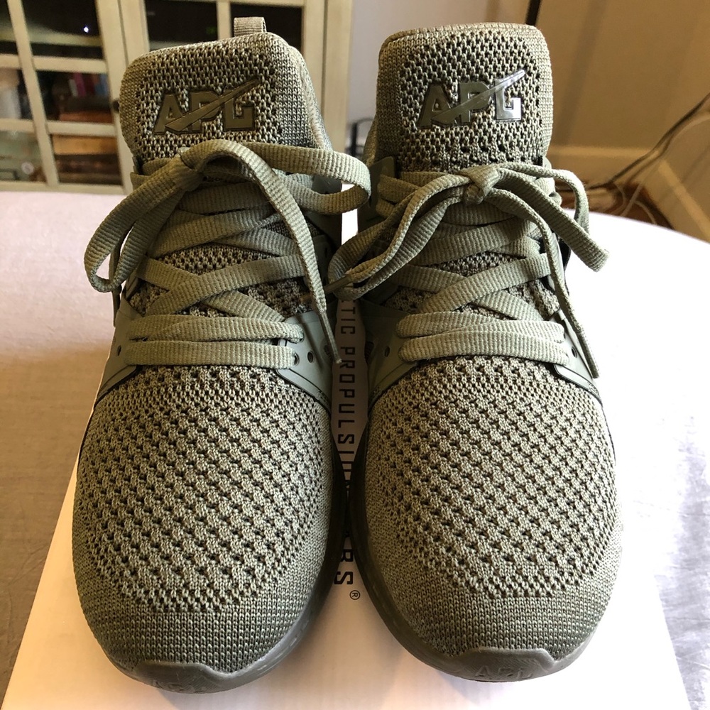 NIB APL Ascend fatigue green women’s 7.0